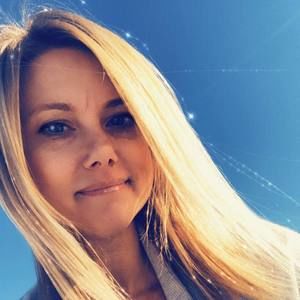 Meet your Posher, Renee